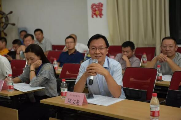 江蘇省鑄造學會理事長陸文龍發(fā)言 江蘇省鑄造學會理事長陸文龍發(fā)言